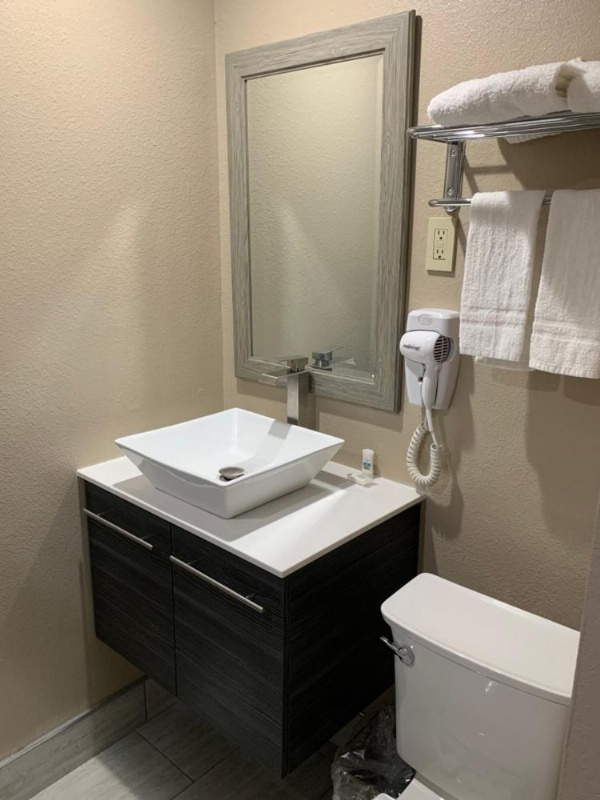 Black Jack Inn image 45